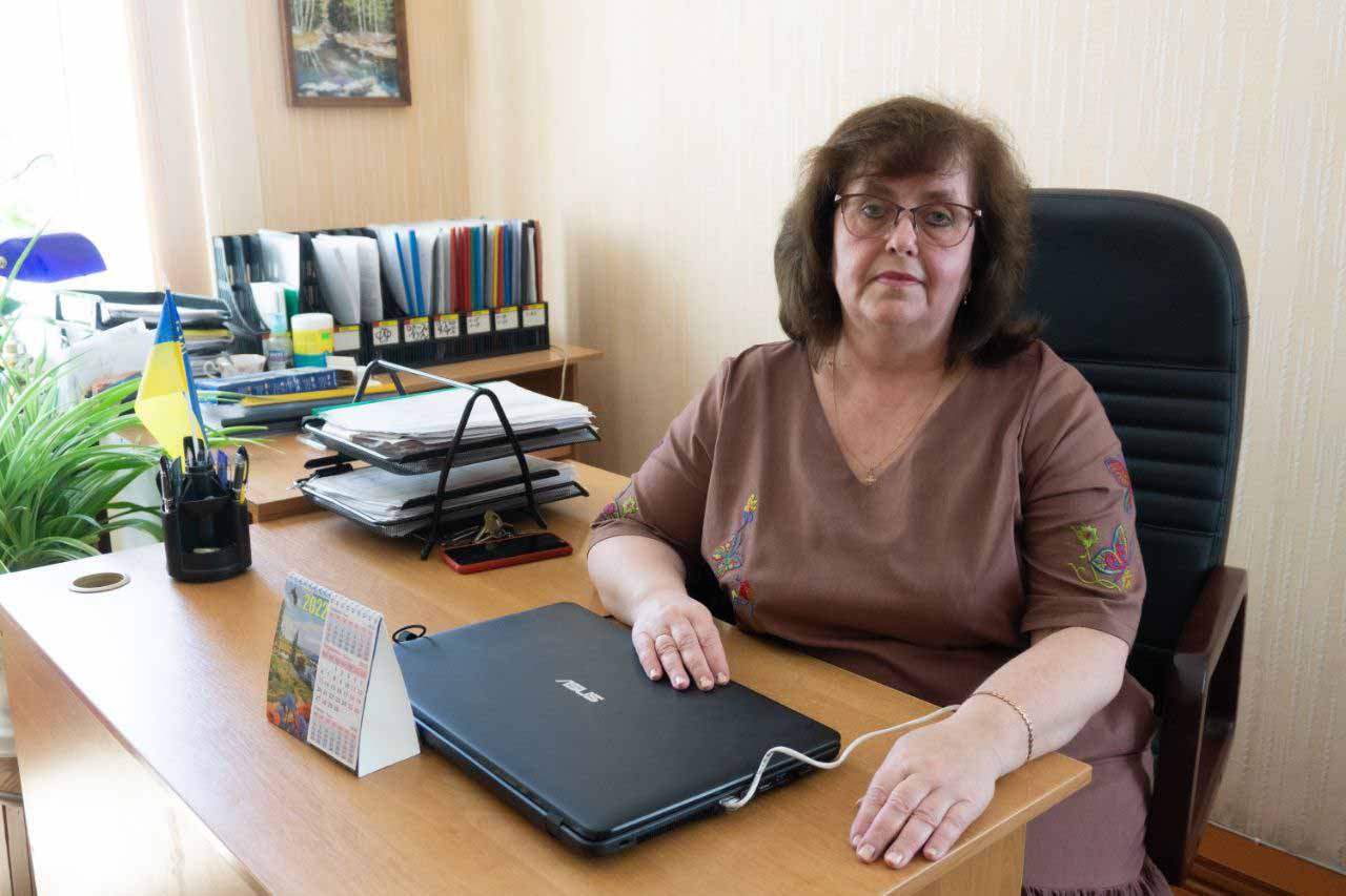 директор Самойленко Людмила Олександрівна